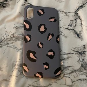 Leopard print iPhone XR case